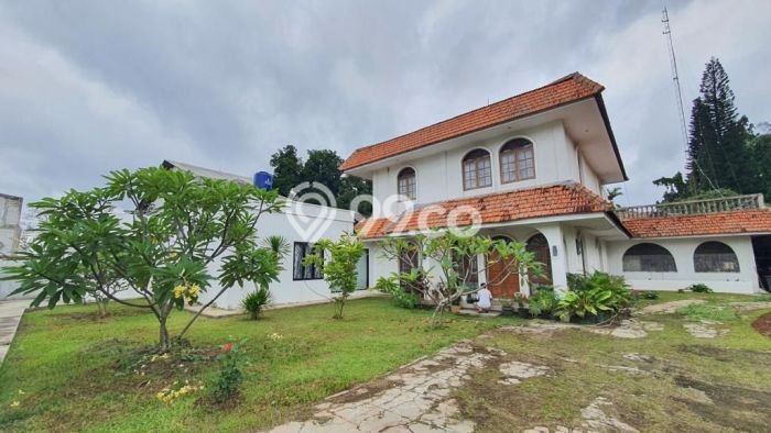 Dijual Rumah Mewah Exclusive di Ciputat, Tangerang Selatan Dijual Rumah Mewah Exclusive di Ciputat, Tangerang Selatan