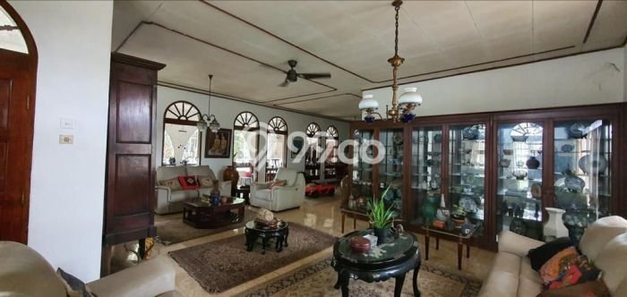 Dijual Rumah Mewah Exclusive di Ciputat, Tangerang Selatan Dijual Rumah Mewah Exclusive di Ciputat, Tangerang Selatan