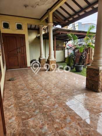 Dijual Rumah Mewah Megah Dengan View Eksklusif di Depok I, Depok Dijual Rumah Mewah Megah Dengan View Eksklusif di Depok I, Depok