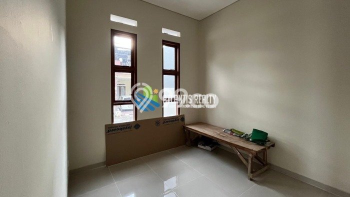 Hunian Nyaman Asri 3 KT Siap Pakai di Graha Raya Bintaro Tangerang Selatan Hunian Nyaman Asri 3 KT Siap Pakai di Graha Raya Bintaro Tangerang Selatan