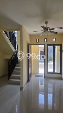 For Sale Hunian Rumah Nyaman 4 Kamar di Bintaro, Tangerang Selatan For Sale Hunian Rumah Nyaman 4 Kamar di Bintaro, Tangerang Selatan
