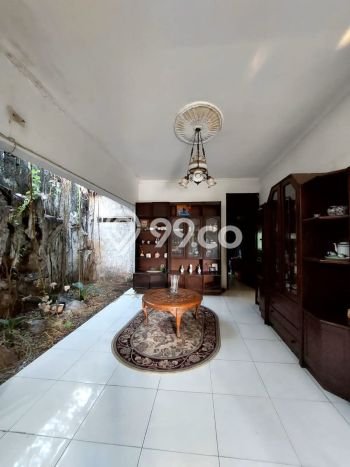Siap Huni Rumah Mewah 4 Kamar di Pesanggrahan Dekat ke Mana Saja Siap Huni Rumah Mewah 4 Kamar di Pesanggrahan Dekat ke Mana Saja