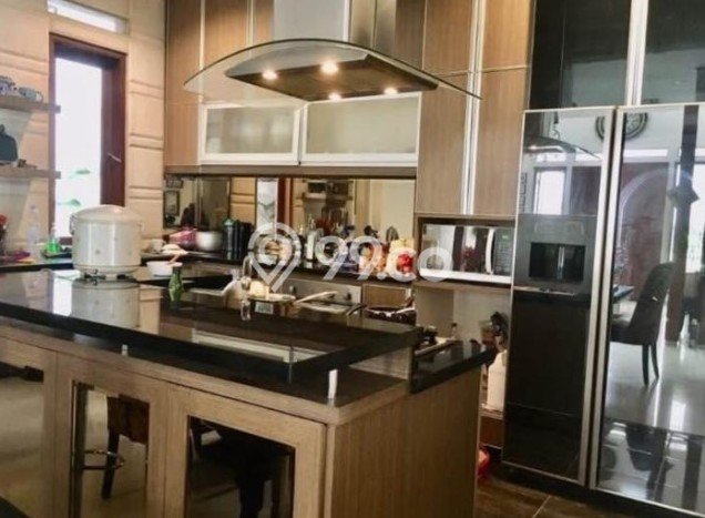 Jual Rumah Mewah Megah Dengan View Cantik di Sektor 3 - Bintaro, Tangerang Selatan Jual Rumah Mewah Megah Dengan View Cantik di Sektor 3 - Bintaro, Tangerang Selatan