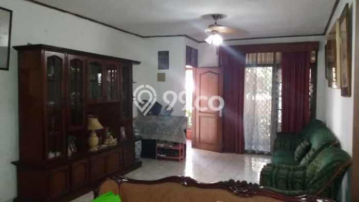 Ready to Use! Luxury House LT 180m2 Desain Elegan di Bintaro Ready to Use! Luxury House LT 180m2 Desain Elegan di Bintaro