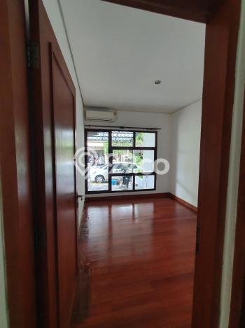Rumah Siap Huni lokasi Bintaro, Tangerang Selatan, LT 157m² Bangunan 95m² Rumah Siap Huni lokasi Bintaro, Tangerang Selatan, LT 157m² Bangunan 95m²