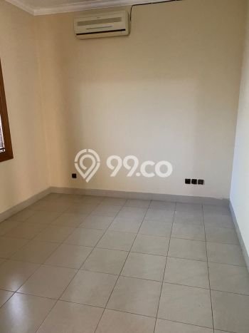 Disewakan! Rumah 5 Kamar Tidur &
5 Kamar Mandi di Bintaro, Tangerang Selatan Disewakan! Rumah 5 Kamar Tidur &
5 Kamar Mandi di Bintaro, Tangerang Selatan