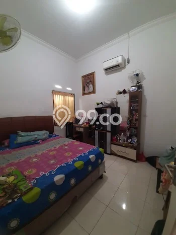 Jual Rumah Harga Miring Pontianak Timur Punya 2 KT & LT 170m2 Jual Rumah Harga Miring Pontianak Timur Punya 2 KT & LT 170m2