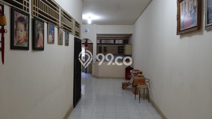 Hunian Cantik Modern Lb 185m2 di Pontianak Selatan, Pontianak Hunian Cantik Modern Lb 185m2 di Pontianak Selatan, Pontianak