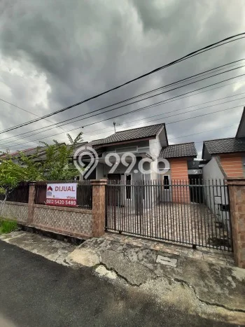 Jual Rumah Harga Miring Pontianak Timur Punya 2 KT & LT 170m2 Jual Rumah Harga Miring Pontianak Timur Punya 2 KT & LT 170m2
