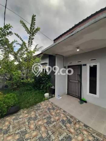 Jual Rumah Harga Miring Pontianak Timur Punya 2 KT & LT 170m2 Jual Rumah Harga Miring Pontianak Timur Punya 2 KT & LT 170m2