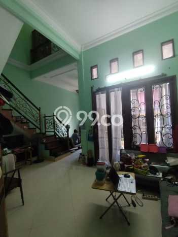 Dijual Rumah 5 Kamar Lokasi Ideal Nyaman dan Strategis di Ciledug Dijual Rumah 5 Kamar Lokasi Ideal Nyaman dan Strategis di Ciledug