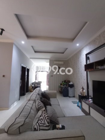 Dijual Rumah Luas Elegan Dengan View Eksklusif di Meruya, Jakarta Barat Dijual Rumah Luas Elegan Dengan View Eksklusif di Meruya, Jakarta Barat