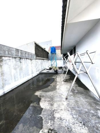 Siap Huni Rumah Mewah 6 Kamar di Kebon Jeruk Dekat ke Mana Pun Siap Huni Rumah Mewah 6 Kamar di Kebon Jeruk Dekat ke Mana Pun