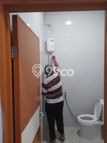 Disewakan! Rumah 4 Kamar Tidur &
3 Kamar Mandi di Bintaro, Tangerang Selatan Disewakan! Rumah 4 Kamar Tidur &
3 Kamar Mandi di Bintaro, Tangerang Selatan