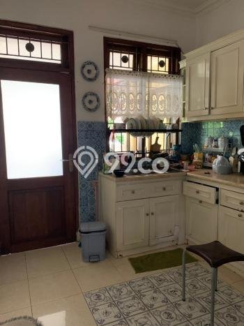 For Sale! Luxury House LT 150m2 Desain Modern di Puri Indah For Sale! Luxury House LT 150m2 Desain Modern di Puri Indah