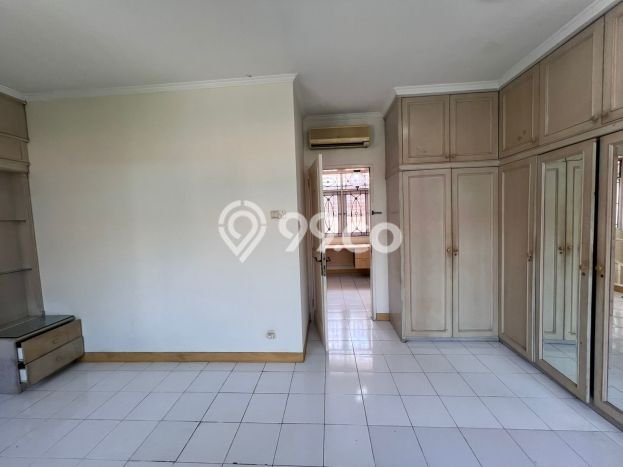 Jual Rumah Bagus Siap Huni LB 102m2 di Karang Tengah, Tangerang Jual Rumah Bagus Siap Huni LB 102m2 di Karang Tengah, Tangerang
