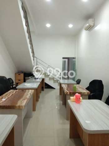 Ruko Dijual di Jakarta Barat LT 60m2 & LB 120m2 Lokasi Terbaik! Ruko Dijual di Jakarta Barat LT 60m2 & LB 120m2 Lokasi Terbaik!