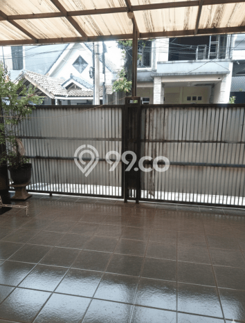 Rumah Modern Cantik 4 Kamar Bisa Langsung Pindah di Ciledug Rumah Modern Cantik 4 Kamar Bisa Langsung Pindah di Ciledug