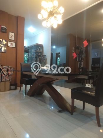 For Sale! Luxury House LT 324m2 Desain Modern di Pondok Indah For Sale! Luxury House LT 324m2 Desain Modern di Pondok Indah