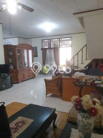 Rumah Eksklusif Dijual LT 300m2 di Kebon Jeruk, Jakarta Barat Rumah Eksklusif Dijual LT 300m2 di Kebon Jeruk, Jakarta Barat