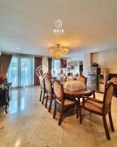 For Sale! Premium House LT 475m2 Desain Elegan di Lebak Bulus For Sale! Premium House LT 475m2 Desain Elegan di Lebak Bulus