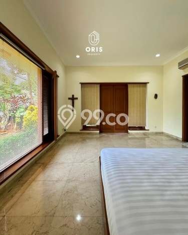 Rumah Elit LB 550m2 Siap Pakai Desain Elegan di Kemang, Jakarta Selatan Rumah Elit LB 550m2 Siap Pakai Desain Elegan di Kemang, Jakarta Selatan