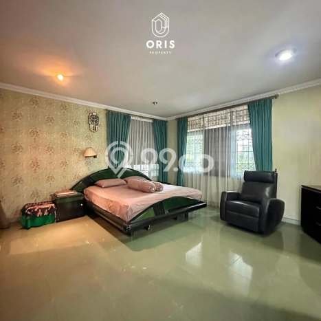 Rumah Mewah LB 600m2 Siap Pakai Desain Elegan di Sektor 7-Bintaro, Tangerang Selatan Rumah Mewah LB 600m2 Siap Pakai Desain Elegan di Sektor 7-Bintaro, Tangerang Selatan