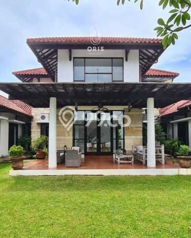 Hunian Mewah LB 700m2 Siap Huni Desain Elegan di Pondok Indah, Jakarta Selatan Hunian Mewah LB 700m2 Siap Huni Desain Elegan di Pondok Indah, Jakarta Selatan