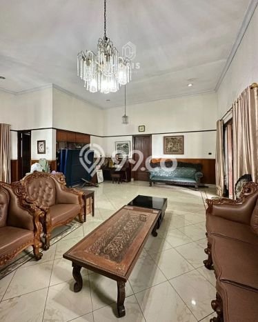 Ruko Bagus Dijual LB 400m2 Lokasi Strategis Jakarta Pusat Area Cocok untuk Berbisnis Ruko Bagus Dijual LB 400m2 Lokasi Strategis Jakarta Pusat Area Cocok untuk Berbisnis