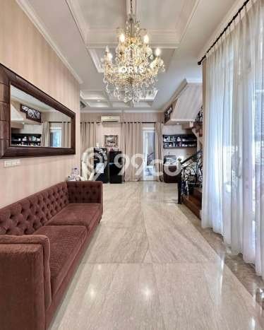 Rumah Eksklusif Siap Huni LT 290m2 di Cilandak, Jakarta Selatan Rumah Eksklusif Siap Huni LT 290m2 di Cilandak, Jakarta Selatan