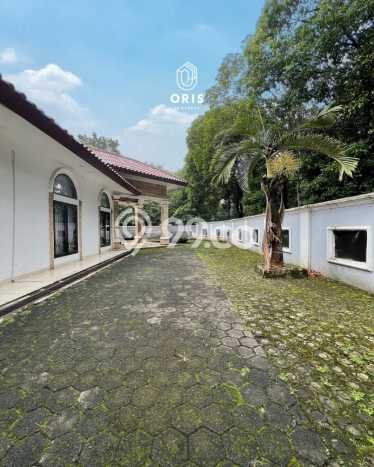 Dijual Rumah Mewah Exclusive di Kebayoran Baru, Jakarta Selatan Dijual Rumah Mewah Exclusive di Kebayoran Baru, Jakarta Selatan