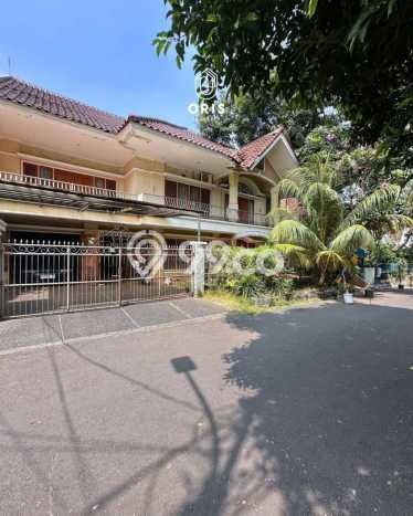 Rumah Mewah LB 350m2 Siap Pakai Desain Elegan di scbd, Jakarta Selatan Rumah Mewah LB 350m2 Siap Pakai Desain Elegan di scbd, Jakarta Selatan
