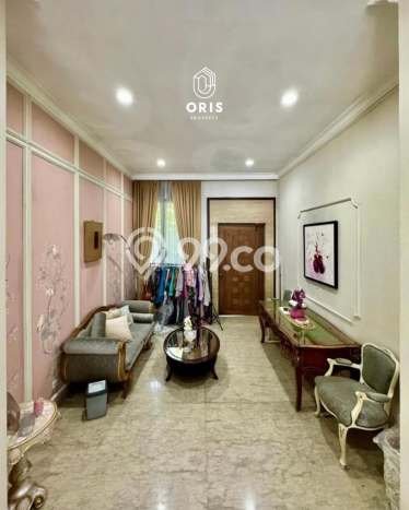 Ready to Use! Premium House LT 251m2 Desain Elegan di Pondok Indah Ready to Use! Premium House LT 251m2 Desain Elegan di Pondok Indah