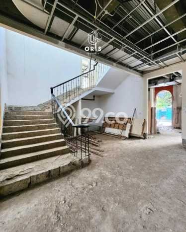 Rumah Elit Modern Siap Huni di Kemang Jakarta Selatan Rumah Elit Modern Siap Huni di Kemang Jakarta Selatan