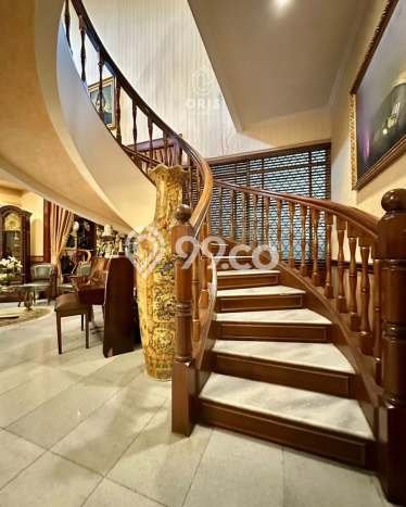 Rumah Elit Modern Tanpa Renovasi di Cipete Jakarta Selatan Rumah Elit Modern Tanpa Renovasi di Cipete Jakarta Selatan