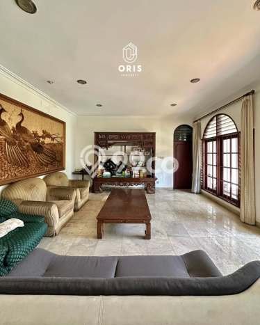 Ready to Use! Premium House LT 932m2 Desain Elegan di Pondok Indah Ready to Use! Premium House LT 932m2 Desain Elegan di Pondok Indah