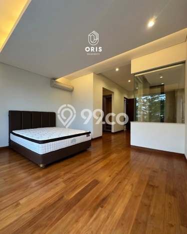 For Sale! Premium House LT 152m2 Desain Elegan di Cipete For Sale! Premium House LT 152m2 Desain Elegan di Cipete