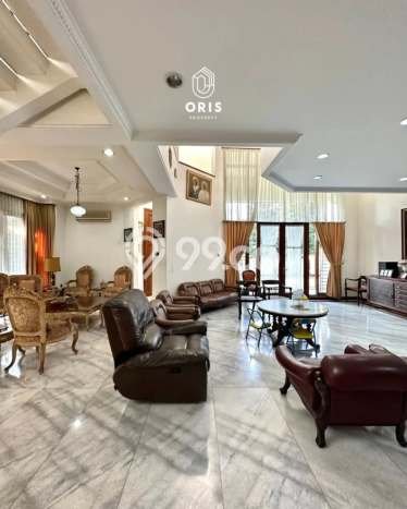 Rumah Mewah LB 360m2 Siap Pakai Desain Elegan di Sektor 1 - Bintaro, Jakarta Selatan Rumah Mewah LB 360m2 Siap Pakai Desain Elegan di Sektor 1 - Bintaro, Jakarta Selatan