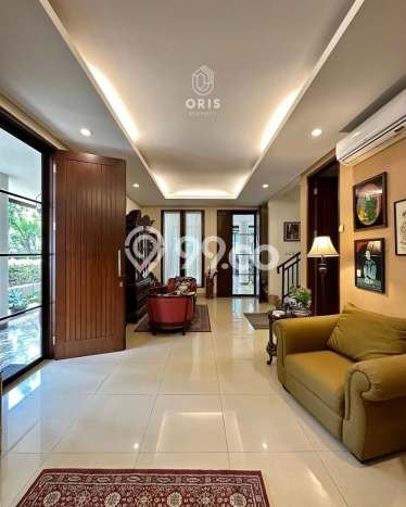 Rumah Luxury Modern Tanpa Renovasi di Lebak Bulus Jakarta Selatan Rumah Luxury Modern Tanpa Renovasi di Lebak Bulus Jakarta Selatan