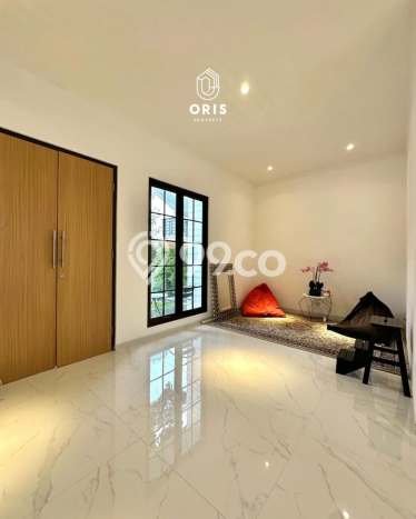 Rumah Elit Modern Siap Huni di Bintaro Tangerang Selatan Rumah Elit Modern Siap Huni di Bintaro Tangerang Selatan