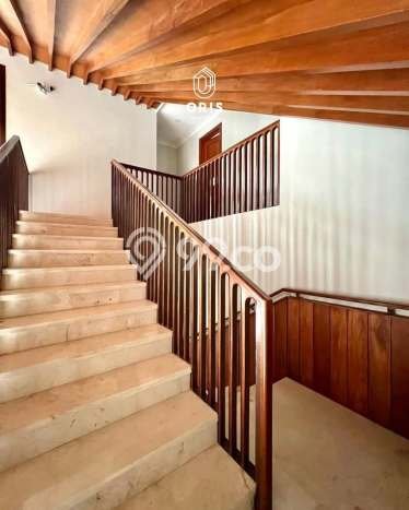 Jual Rumah Mewah Megah Dengan View Cantik di Cipete, Jakarta Selatan Jual Rumah Mewah Megah Dengan View Cantik di Cipete, Jakarta Selatan