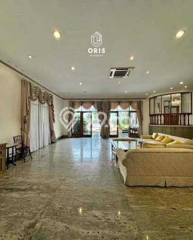 For Sale! Luxury House LT 790m2 Desain Elegan di Permata Hijau For Sale! Luxury House LT 790m2 Desain Elegan di Permata Hijau