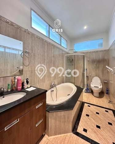 Jual Rumah Luas Megah Dengan View Eksklusif di Cipete, Jakarta Selatan Jual Rumah Luas Megah Dengan View Eksklusif di Cipete, Jakarta Selatan
