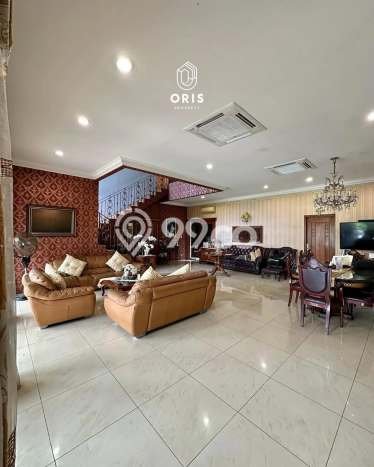 Rumah Mewah Dijual LT 2460m2 di Cilandak, Jakarta Selatan Rumah Mewah Dijual LT 2460m2 di Cilandak, Jakarta Selatan