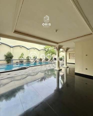Rumah Luxury Modern Siap Huni di Pondok Indah Jakarta Selatan Rumah Luxury Modern Siap Huni di Pondok Indah Jakarta Selatan