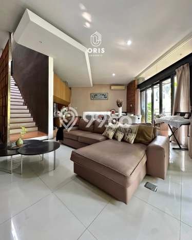 Dijual Rumah Mewah Megah Dengan View Cantik di Sektor 9-Bintaro, Tangerang Selatan Dijual Rumah Mewah Megah Dengan View Cantik di Sektor 9-Bintaro, Tangerang Selatan