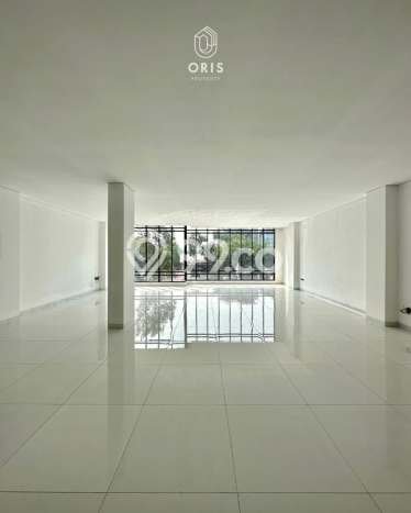 AREA BISNIS! Ruko Kawasan , Luas 755m2m², Mainroad, Ramai AREA BISNIS! Ruko Kawasan , Luas 755m2m², Mainroad, Ramai