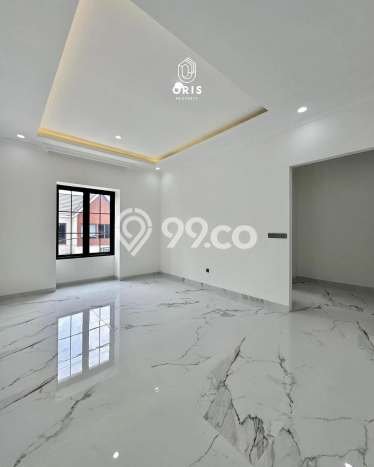 Dijual Rumah Mewah Megah Dengan View Cantik di Sektor 3 - Bintaro, Tangerang Selatan Dijual Rumah Mewah Megah Dengan View Cantik di Sektor 3 - Bintaro, Tangerang Selatan