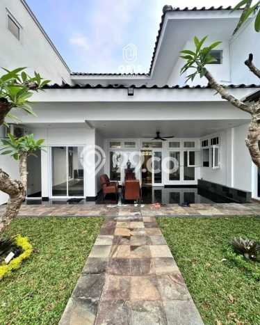 Jual Rumah Luas Megah Dengan View Eksklusif di Cipete, Jakarta Selatan Jual Rumah Luas Megah Dengan View Eksklusif di Cipete, Jakarta Selatan