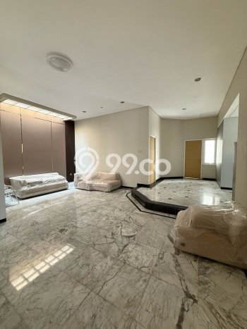 Rumah Eksklusif Siap Huni LT 262m2 di Mulyorejo, Surabaya Rumah Eksklusif Siap Huni LT 262m2 di Mulyorejo, Surabaya